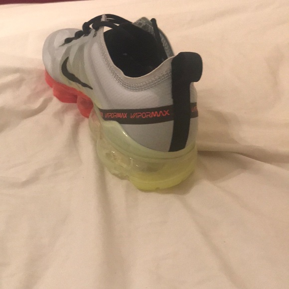 The size is too big for me. - Picture 3 of 4